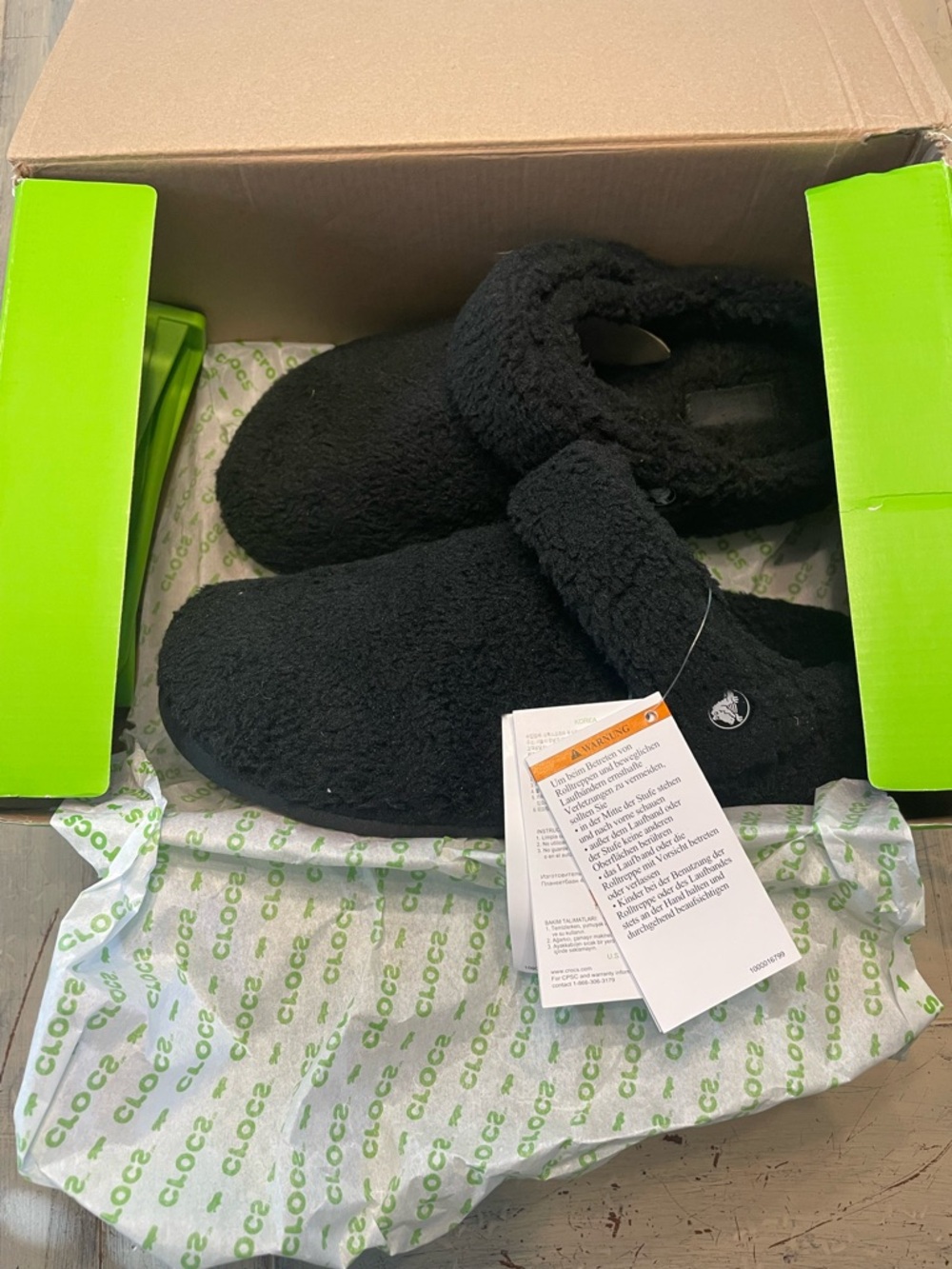 CROCS Classic Cozzy Slipper - Black